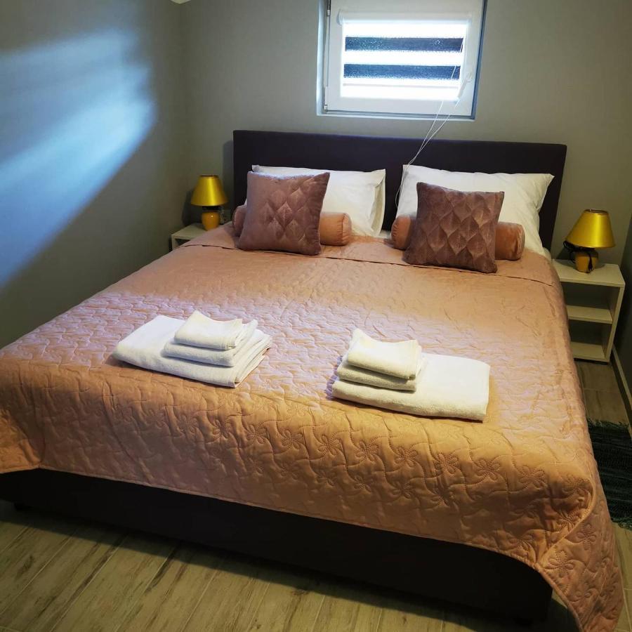 Kod Dzimija Bed & Breakfast Golubac Exterior photo